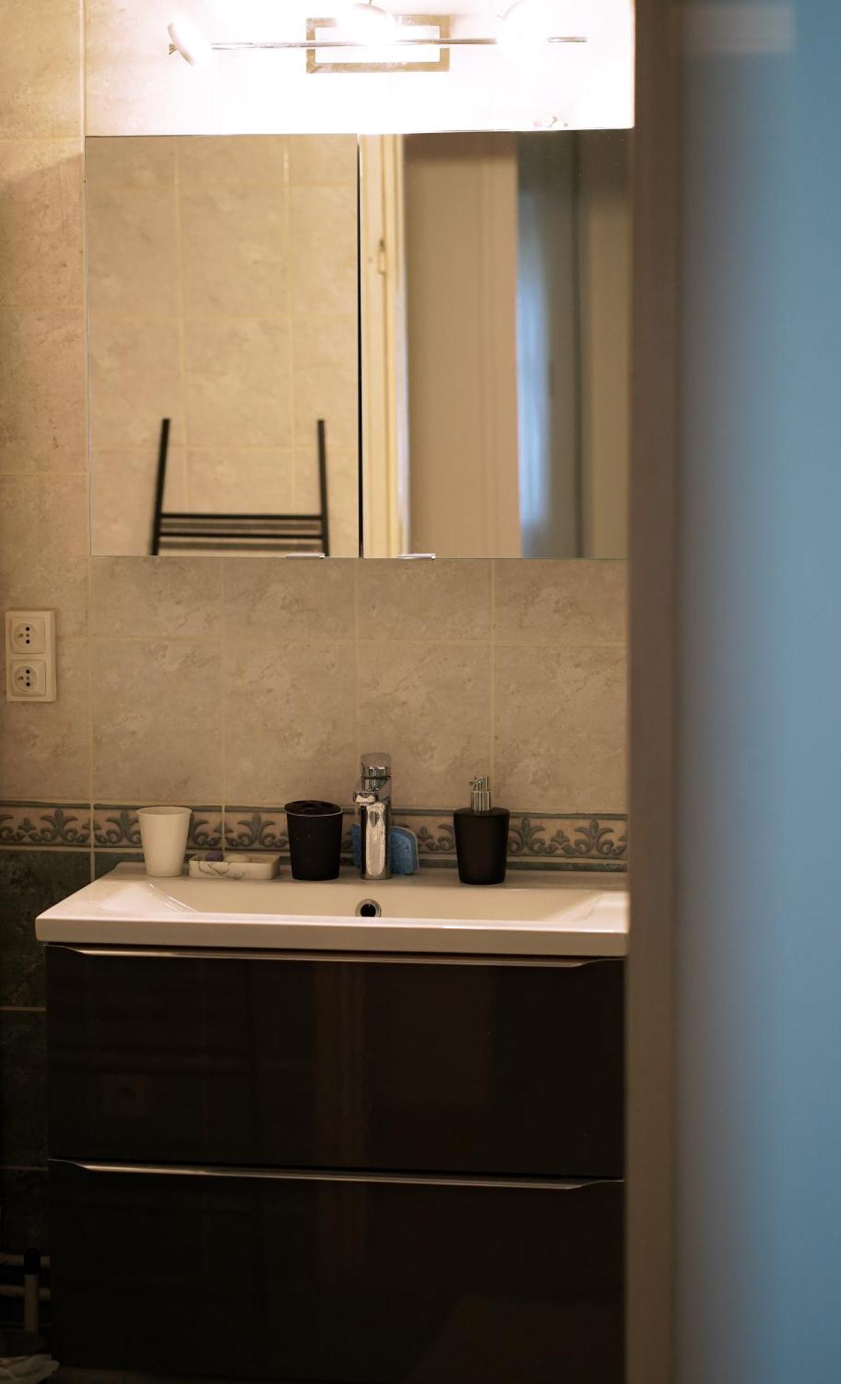 Le Beau Hugo Apartment Mainvilliers  Ngoại thất bức ảnh