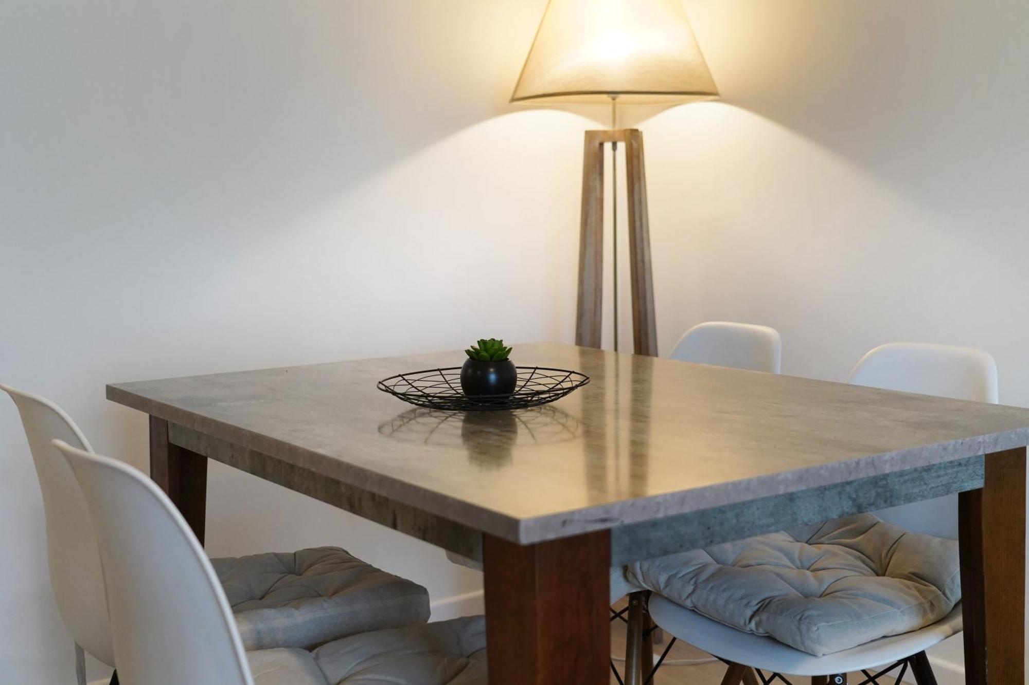 Le Beau Hugo Apartment Mainvilliers  Ngoại thất bức ảnh
